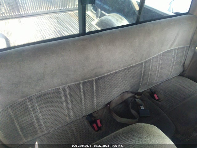 1998 FORD F-150 VIN: 1FTZX1768WKC00186
