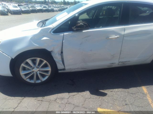 1G4PR5SK8E4165600 Buick Verano Convenience Group