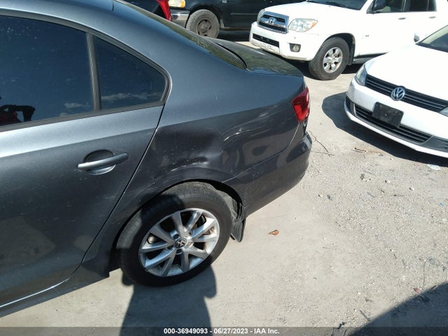 3VWD17AJ6FM269752 Volkswagen Jetta Sedan 1.8t Se