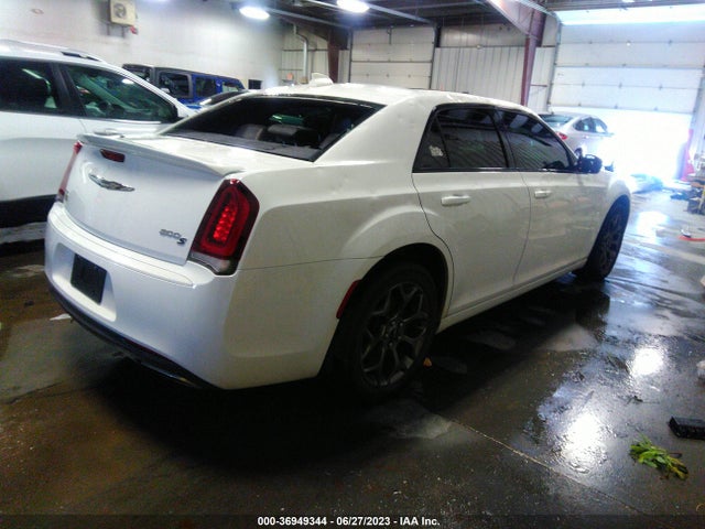 2015 Chrysler 300 300s მანქანა იყიდება აუქციონზე, vin: 2C3CCAGG8FH927172, აუქციონის ნომერი: 36949344