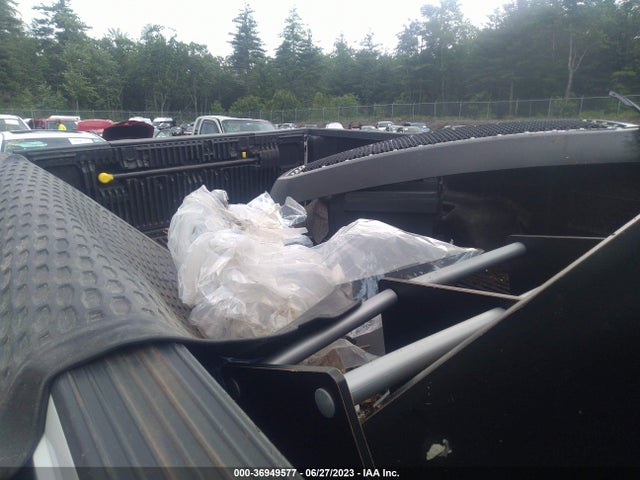 1FTBF2B6XFEB14961 Ford Super Duty F-250 Srw Xlt/xl