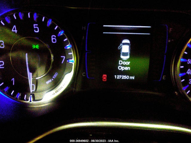 1C3CCCAB7FN657349 Chrysler 200 Limited