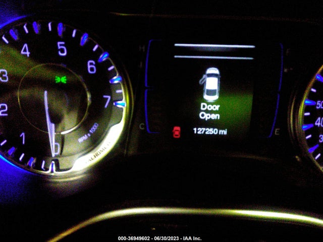 1C3CCCAB7FN657349 Chrysler 200 Limited