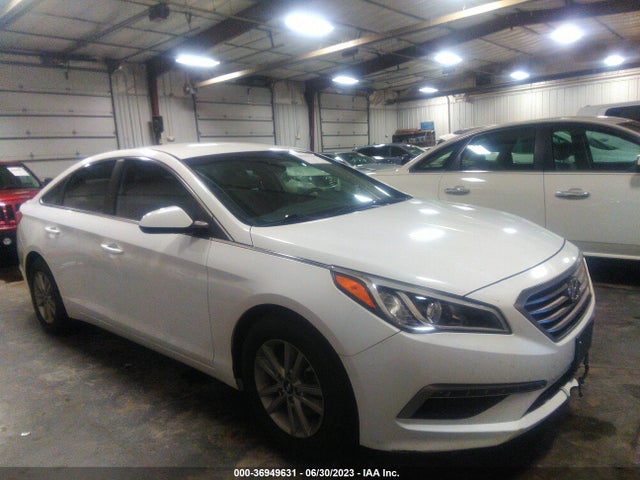 Hyundai SONATA SE 2015 5NPE24AF5FH099856 Image 31