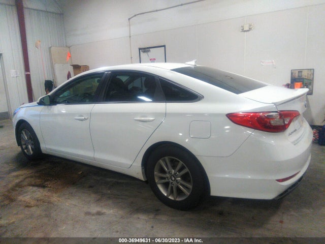 Hyundai SONATA SE 2015 5NPE24AF5FH099856 Image 32