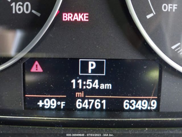 WBA3C3C55EF987418 BMW 3 Series 320i Xdrive