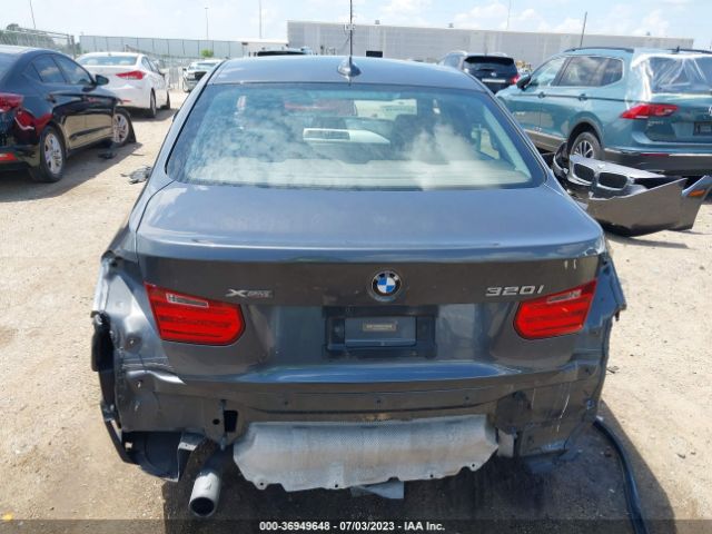 WBA3C3C55EF987418 BMW 3 Series 320i Xdrive