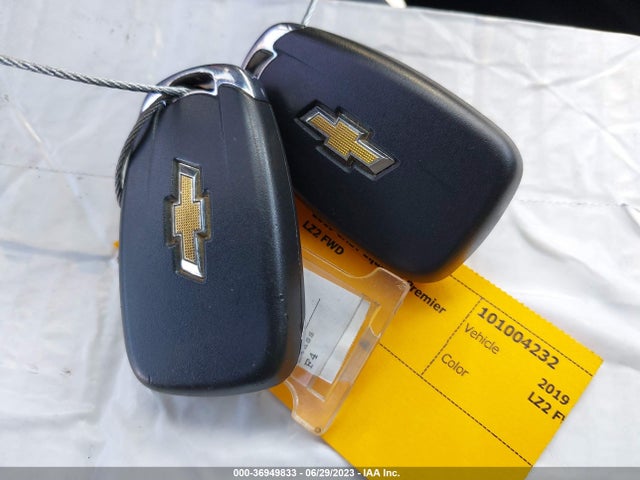 Chevrolet Equinox Premier 2019 2GNAXPEX7K6212314 Image 3