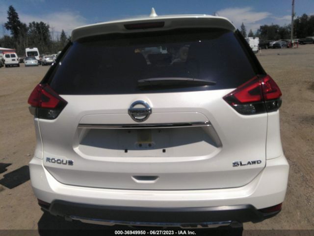 JN8AT2MV5HW255379 Nissan Rogue Sl