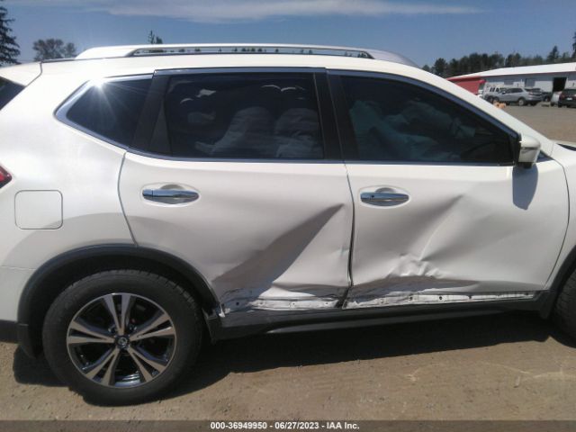 JN8AT2MV5HW255379 Nissan Rogue Sl