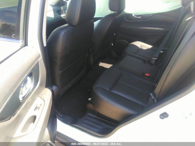 JN8AT2MV5HW255379 Nissan Rogue Sl