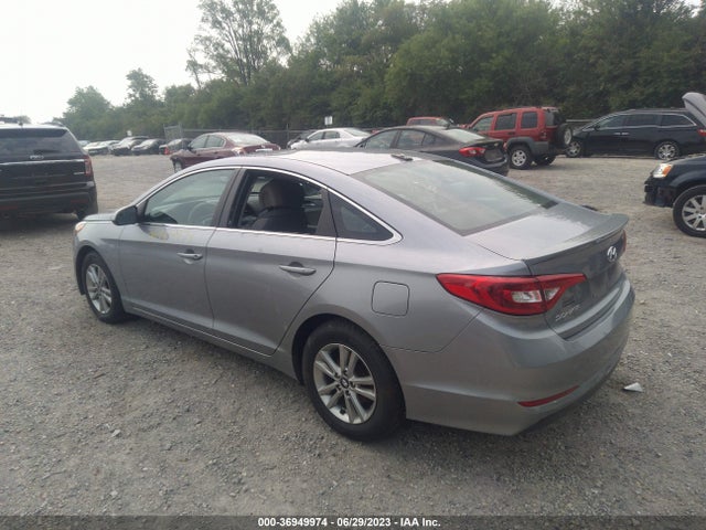 2015 HYUNDAI SONATA 2.4L SE VIN: 5NPE24AFXFH152860