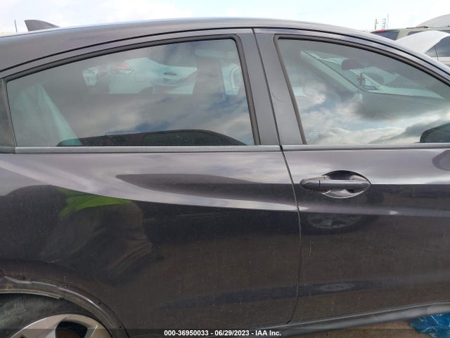 Honda HR-V LX 2016 3CZRU5H30GM725087 Image 5