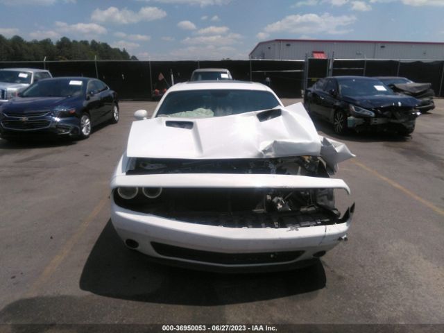 2C3CDZAG9HH503071 Dodge Challenger Sxt Plus