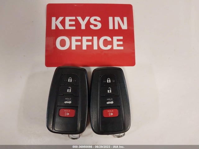 Toyota Corolla Hybrid Le 2021 JTDEAMDE2MJ031749 Image 11