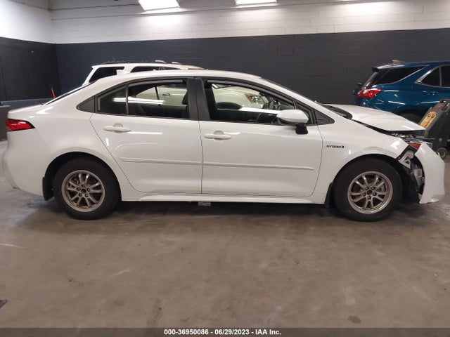 Toyota Corolla Hybrid Le 2021 JTDEAMDE2MJ031749 Image 13