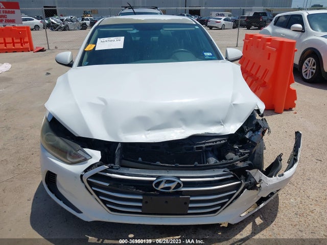 Hyundai ELANTRA SE 2017 5NPD84LF1HH044069 Image 12