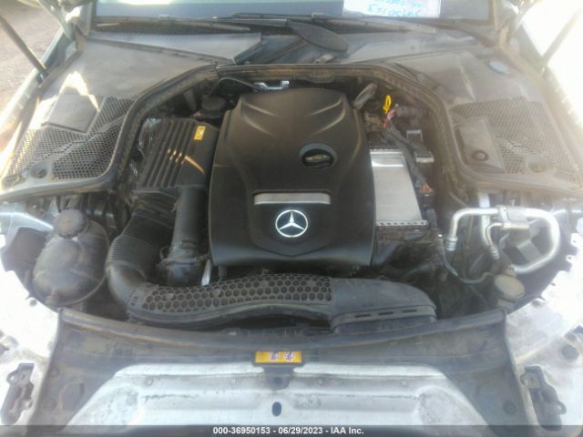 55SWF4JB0GU140799 Mercedes-Benz C-class C 300