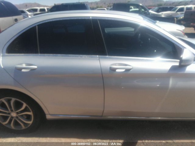 55SWF4JB0GU140799 Mercedes-Benz C-class C 300