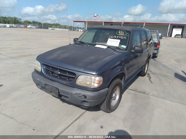 2000 FORD EXPLORER XLS VIN: 1FMZU62X9YZB11982