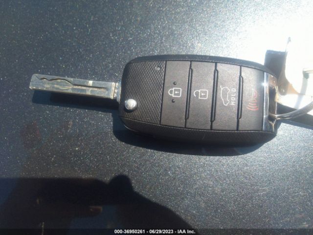 KNDJP3A5XG7350605 KIA SOUL +