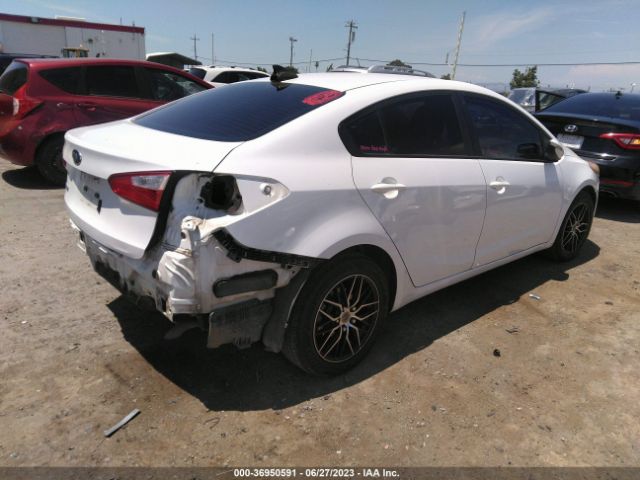 KNAFX4A6XE5097280 KIA FORTE LX