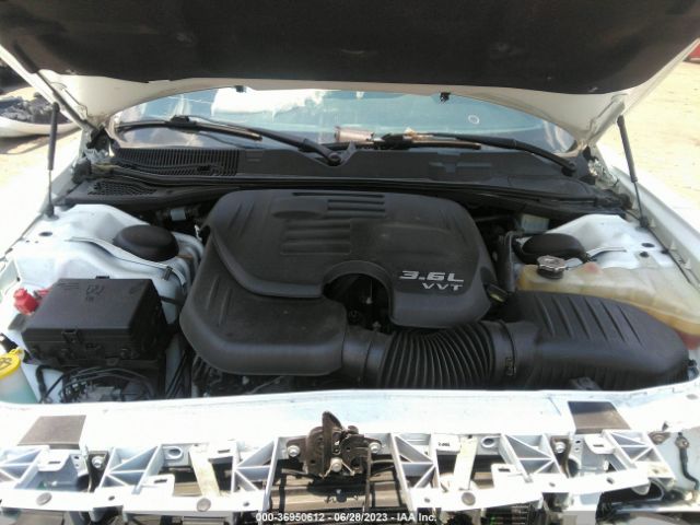 2C3CDZJG1KH557925 Dodge Challenger Gt