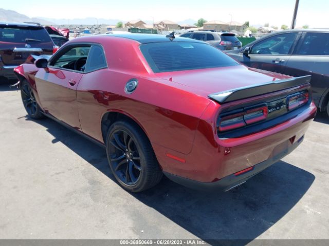 2C3CDZAG5JH216977 Dodge Challenger Sxt Plus