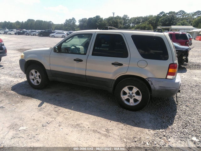 2005 FORD ESCAPE XLT VIN: 1FMYU03135KA77318