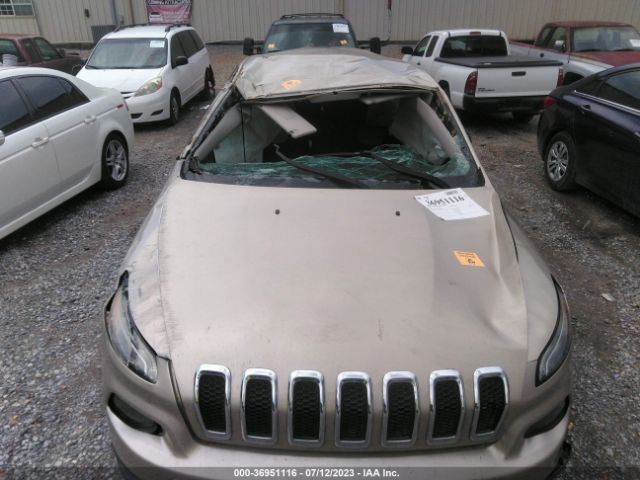 1C4PJLAB0EW208476 Jeep Cherokee Sport
