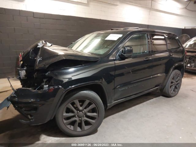 1C4RJFAGXJC377146 Jeep Grand Cherokee Altitude