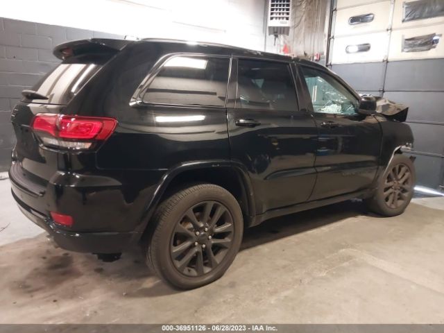 1C4RJFAGXJC377146 Jeep Grand Cherokee Altitude