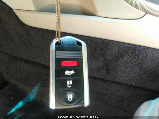 36951182 :رقم المزاد ، 19UUA8F53CA013454 vin ، 2012 Acura Tl Tech Auto مزاد بيع