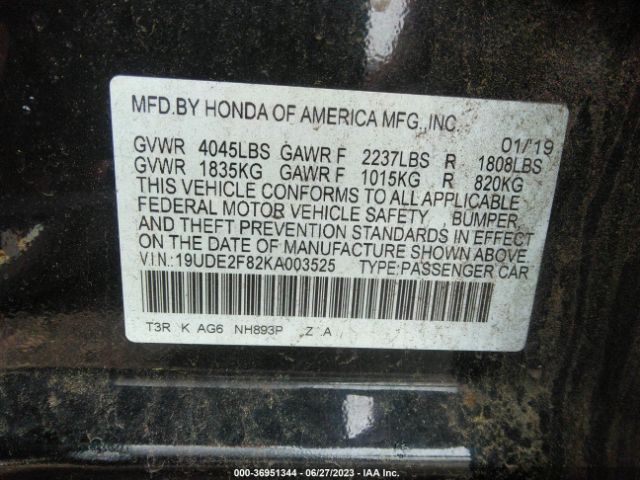 19UDE2F82KA003525 Acura Ilx Pkg