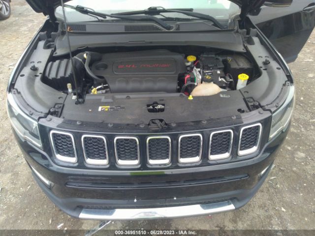 3C4NJDCB8JT398196 Jeep Compass Limited