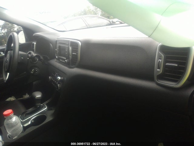 2019 KIA SPORTAGE LX VIN: KNDPMCAC3K7582361