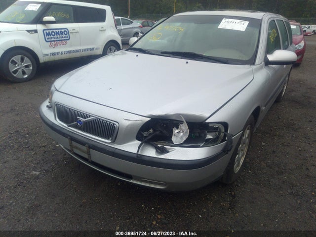 2003 VOLVO V70 2.4L VIN: YV1SW61T532324020