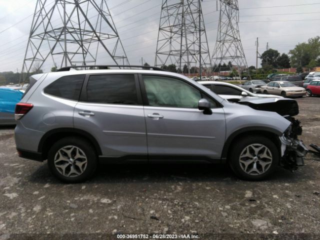 JF2SKAJC5MH501640 Subaru Forester Premium