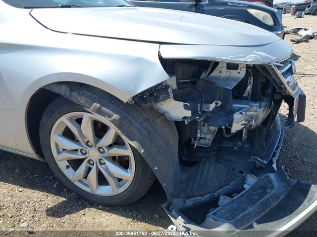 2017 CHEVROLET IMPALA LT VIN: 2G1105S33H9157198
