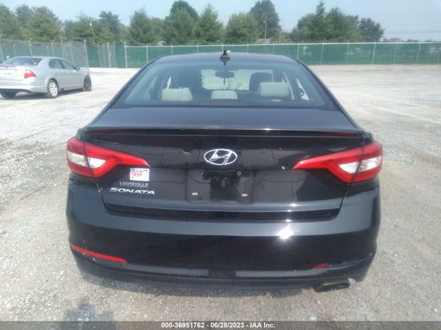 2016 HYUNDAI SONATA 2.4L SE VIN: 5NPE24AFXGH308669