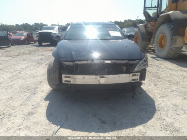 1N4BL4CV9KN311565 Nissan Altima 2.5 Sr