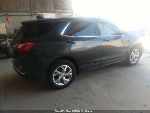 3GNAXUEV5ML373384 Chevrolet EQUINOX LT