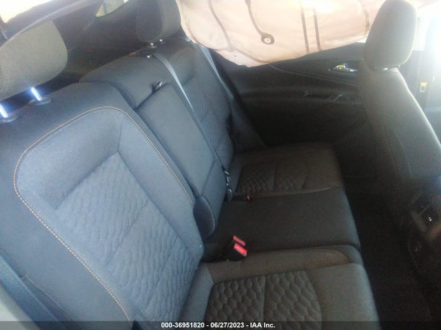 3GNAXUEV5ML373384 Chevrolet EQUINOX LT