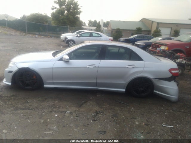 2010 MERCEDES-BENZ E-CLASS E 550 VIN: WDDHF7CB0AA050809