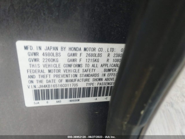 2006 ACURA RL VIN: JH4KB16516C011705
