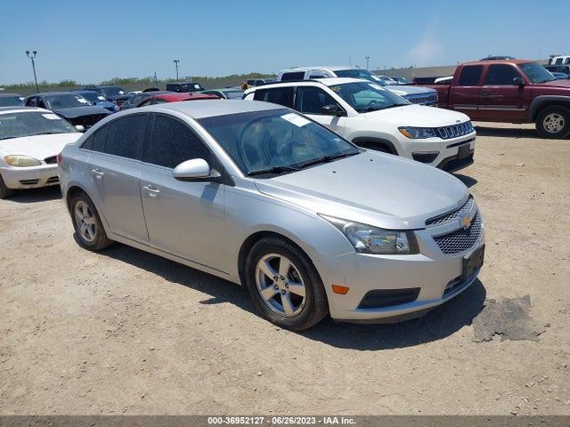 2014 1G1PC5SB0E7266112 main image