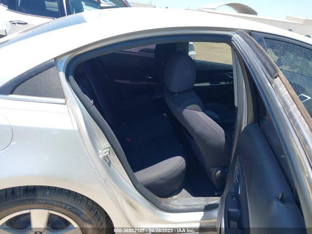 Chevrolet Cruze 1lt 2014 1G1PC5SB0E7266112 Image 9