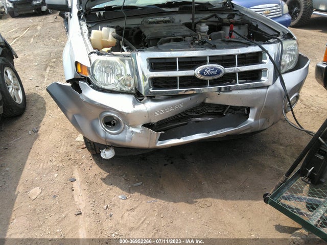 2011 FORD ESCAPE XLT VIN: 1FMCU0DG8BKB82025