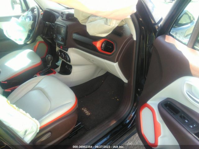 ZACCJADT0FPB56755 Jeep Renegade Limited