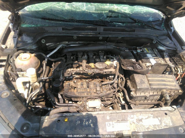 3VWD17AJ8FM302220 Volkswagen Jetta Sedan 1.8t Se